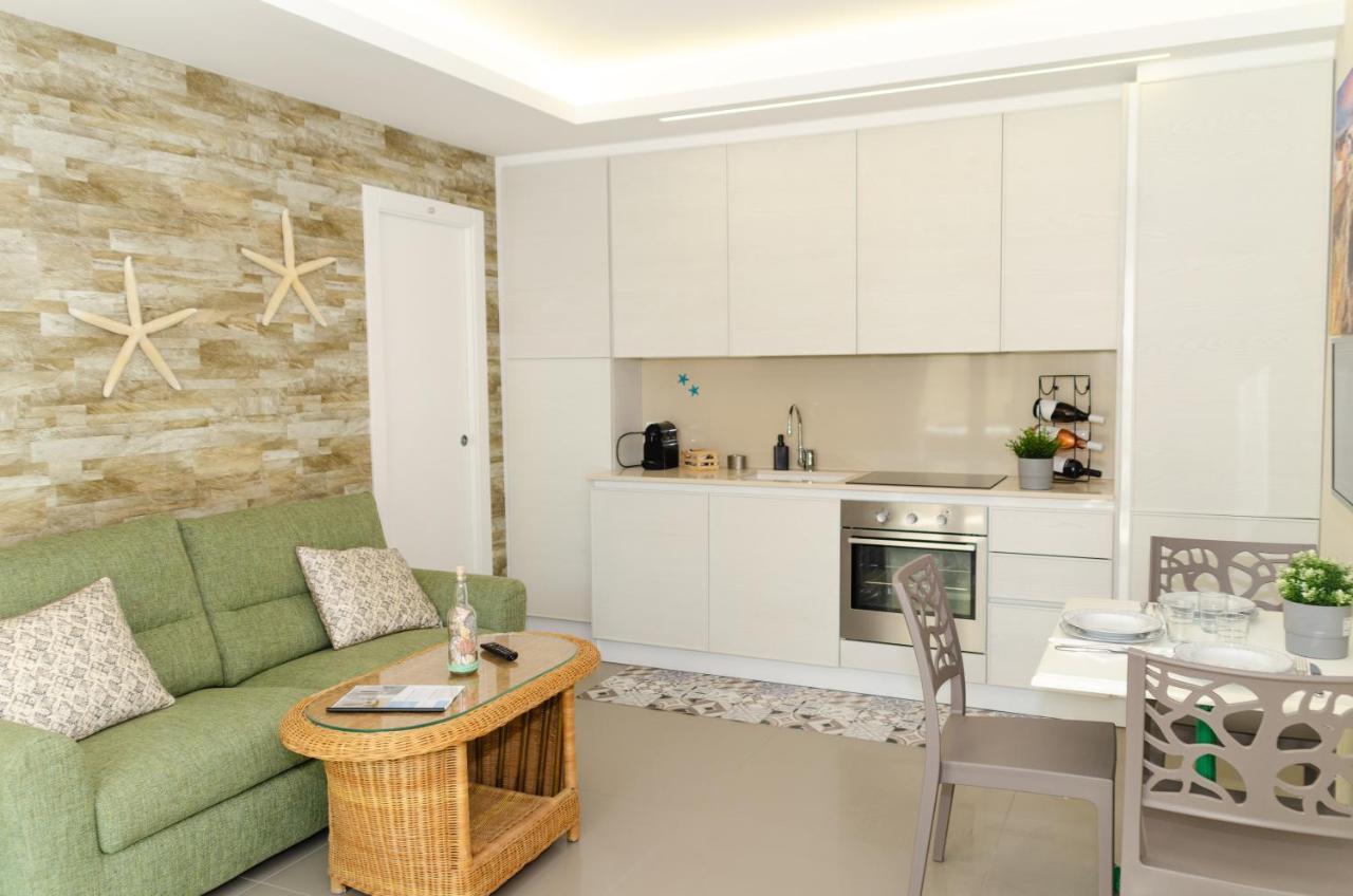 Apulialux Little Jem W Jacuzzi / 180 Steps From Sea Villa Polignano a Mare Esterno foto