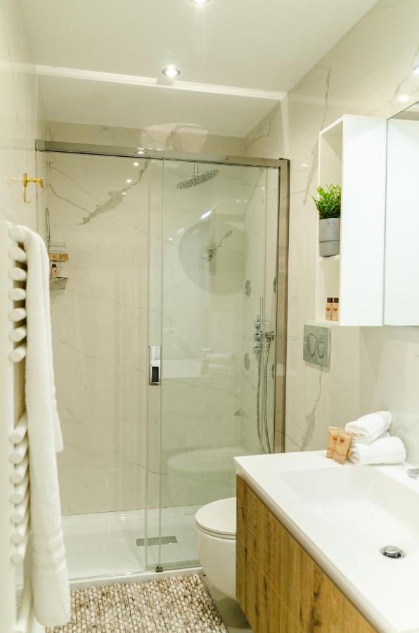 Apulialux Little Jem W Jacuzzi / 180 Steps From Sea Villa Polignano a Mare Esterno foto