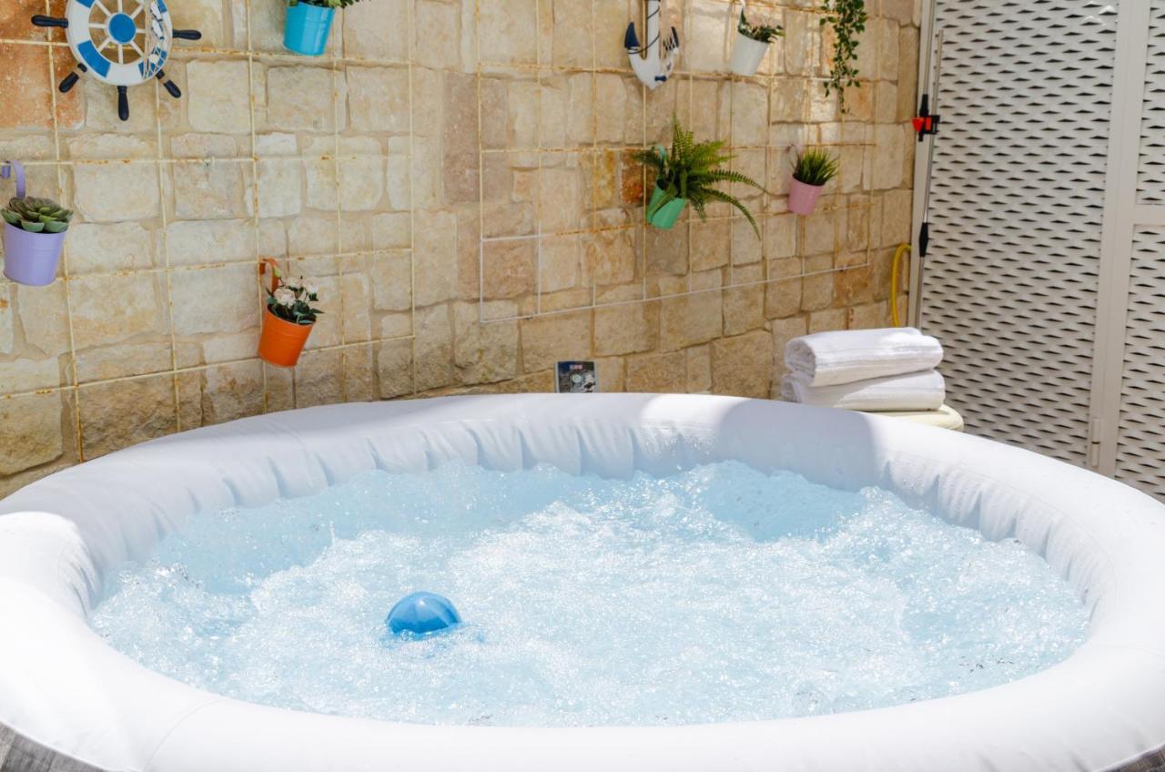 Apulialux Little Jem W Jacuzzi / 180 Steps From Sea Villa Polignano a Mare Esterno foto